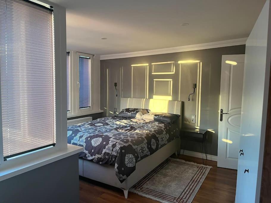 Sisli Osmanbey Taksim Large Terrace, Quietness And Space Διαμέρισμα Κωνσταντινούπολη Εξωτερικό φωτογραφία