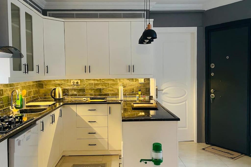 Sisli Osmanbey Taksim Large Terrace, Quietness And Space Διαμέρισμα Κωνσταντινούπολη Εξωτερικό φωτογραφία