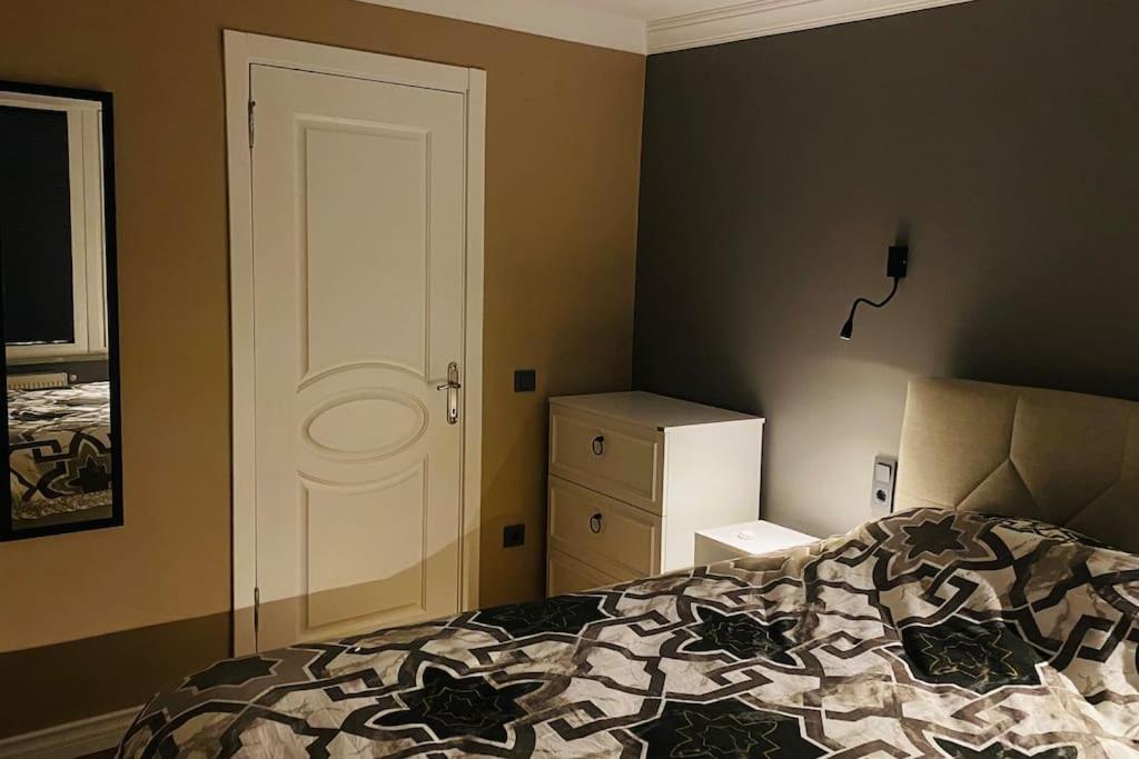 Sisli Osmanbey Taksim Large Terrace, Quietness And Space Διαμέρισμα Κωνσταντινούπολη Εξωτερικό φωτογραφία